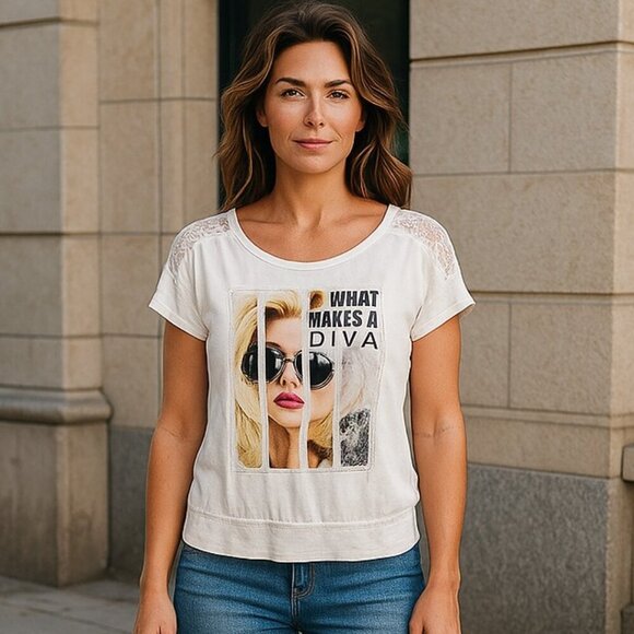 Graphic Tee “What Makes a Diva” | Crissa Jeans | Medium | New with Tags - Picture 1 of 10